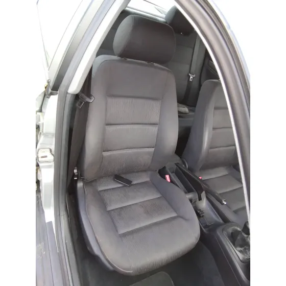 AUDI A4 BERLINA (B5) '1999 1.8 20V TURBO PLATA