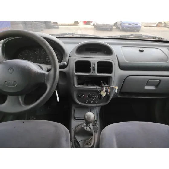 RENAULT CLIO II FASE I (B/CBO) '1999 1.2 AZUL