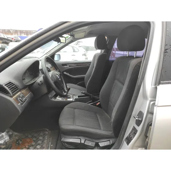 BMW SERIE 3 BERLINA (E46) '2000 * PLATA