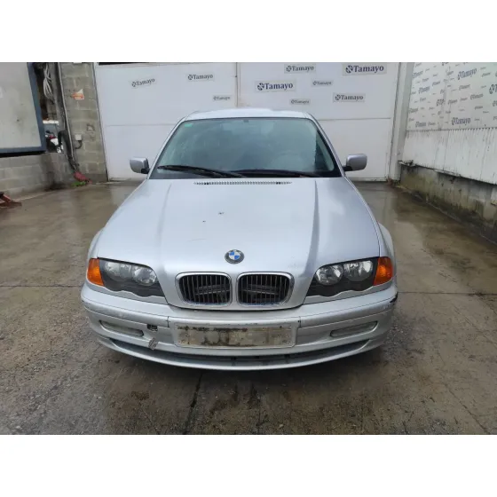 BMW SERIE 3 BERLINA (E46) '2000 * PLATA