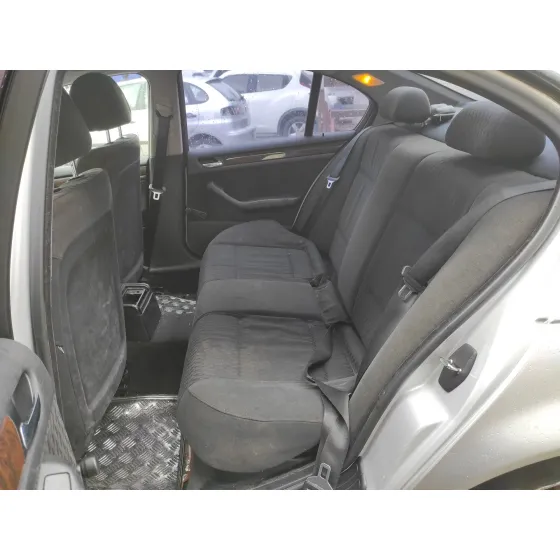 BMW SERIE 3 BERLINA (E46) '2000 * PLATA