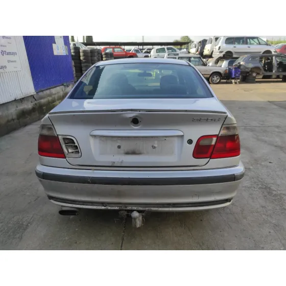 BMW SERIE 3 BERLINA (E46) '2000 *