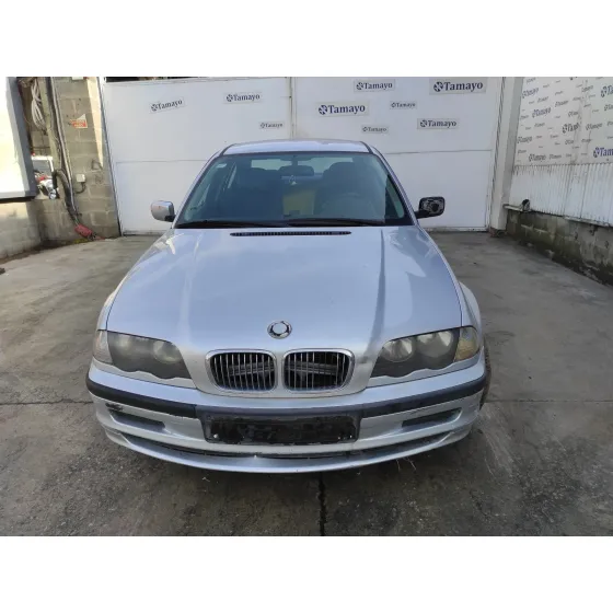 BMW SERIE 3 BERLINA (E46) '2000 *