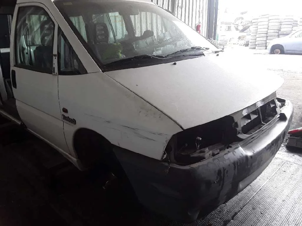 PEUGEOT EXPERT KOMBI '2000 1.9 TURBODIESEL CAT BLANCO