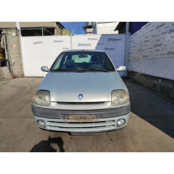 RENAULT CLIO II FASE I (B/CBO) '2000 1.4 16V PLATA