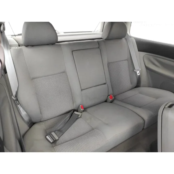 VOLKSWAGEN GOLF IV BERLINA (1J1) '2000 1.6 PLATA