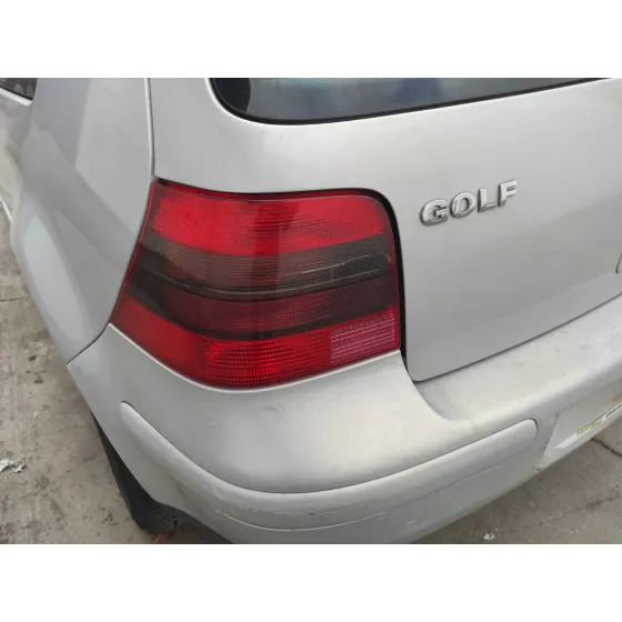 VOLKSWAGEN GOLF IV BERLINA (1J1) '2000 1.6 PLATA