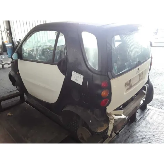 SMART MICRO COMPACT CAR '2000 600CC CREMA