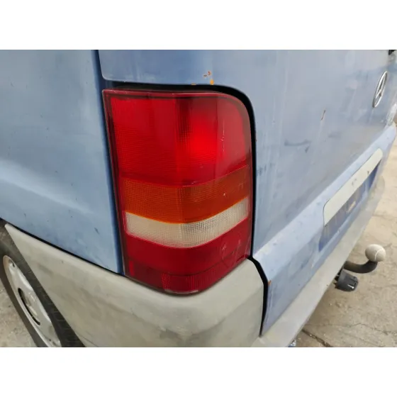 MERCEDES VITO (W638) CAJA CERRADA '1999 2.1 CC AZUL