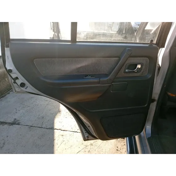 Mitsubishi MONTERO CANVAS TOP (V2_C, V4_C) 1991