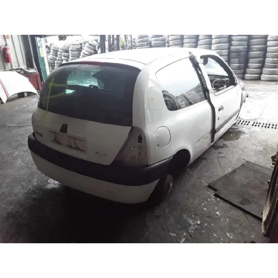 RENAULT CLIO I FASE I+II (B/C57) '1998 1.2 CC 43KW BLANCO