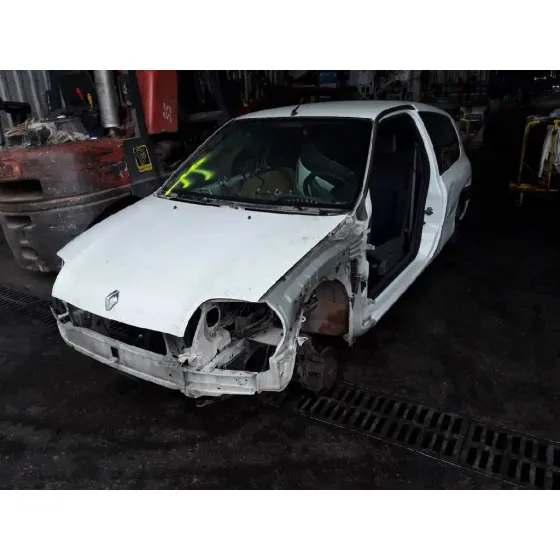 RENAULT CLIO I FASE I+II (B/C57) '1998 1.2 CC 43KW BLANCO
