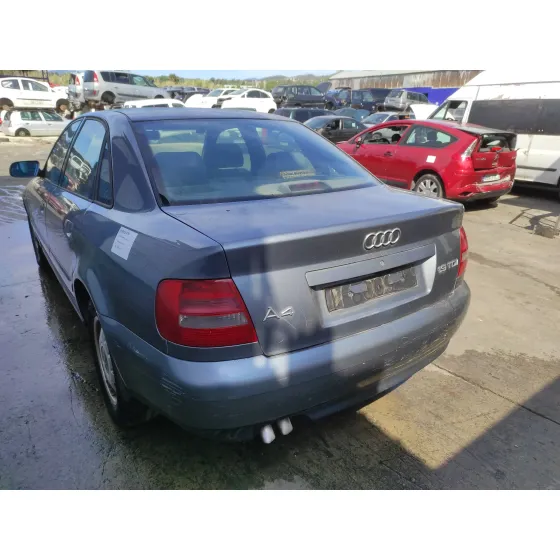 AUDI A4 BERLINA (B5) '2000 1.9 TDI PLATA