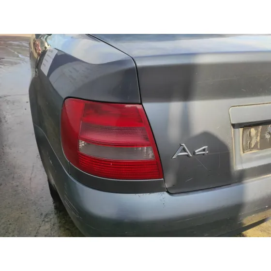 AUDI A4 BERLINA (B5) '2000 1.9 TDI PLATA