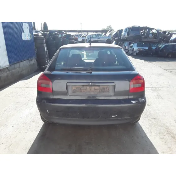 AUDI A3 (8L) '1997 * NEGRO
