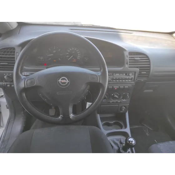OPEL ZAFIRA A '2000 2.0 16V DI CAT (X 20 DTL / LD3) PLATA