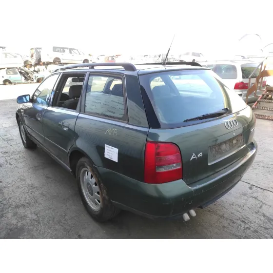 AUDI A4 AVANT (B5) '2000 1.9 TDI VERDE OSCURO