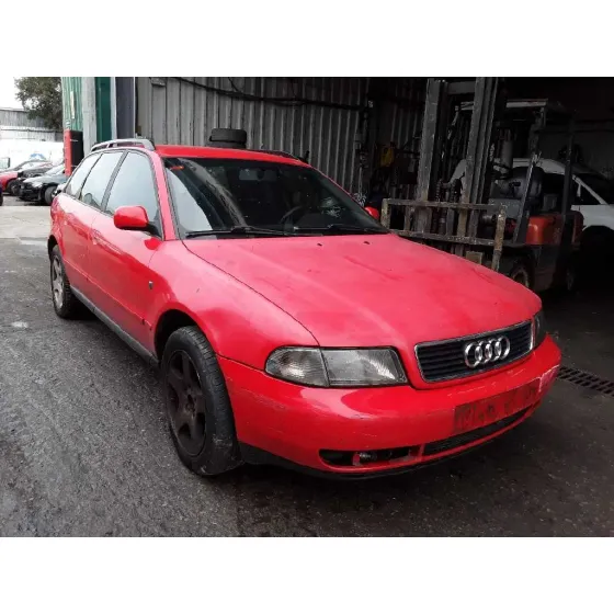 AUDI A4 AVANT (B5) '1998 1.9 TDI ROJO