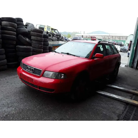 AUDI A4 AVANT (B5) '1998 1.9 TDI ROJO