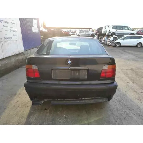 BMW SERIE 3 COMPACTO (E36) '1998 * NEGRO