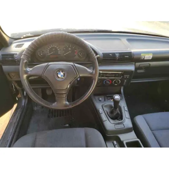 BMW SERIE 3 COMPACTO (E36) '1998 * NEGRO