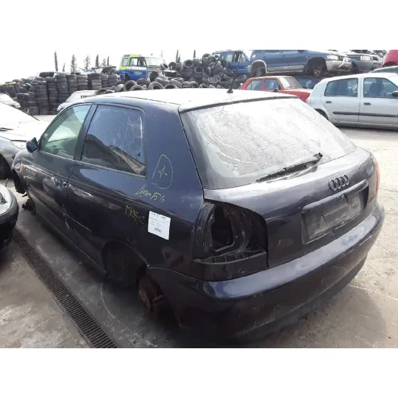 AUDI A3 (8L) '2000 1.9 TDI AZUL