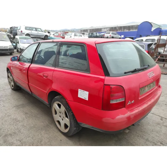 AUDI A4 AVANT (B5) '1999 1.8 20V TURBO ROJO