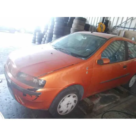 FIAT PUNTO BERLINA (188) '1999 1.2 8V ELX (I) NARANJA