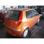 FIAT PUNTO BERLINA (188) FIAT PUNTO BERLINA (188) '1999 1.2 8V ELX (I) NARANJA 1999