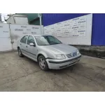 VOLKSWAGEN BORA BERLINA (1J2) VOLKSWAGEN BORA BERLINA (1J2) '1999 1.9 SDI PLATA 0
