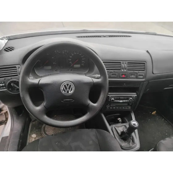 VOLKSWAGEN BORA BERLINA (1J2) '1999 1.9 SDI PLATA