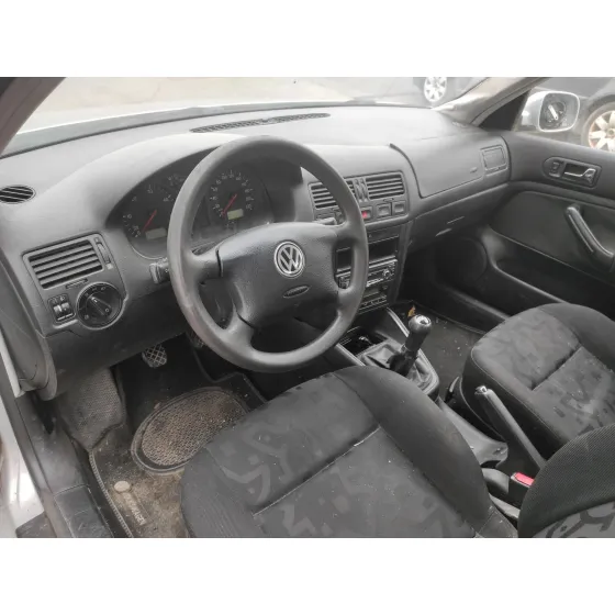 VOLKSWAGEN BORA BERLINA (1J2) '1999 1.9 SDI PLATA