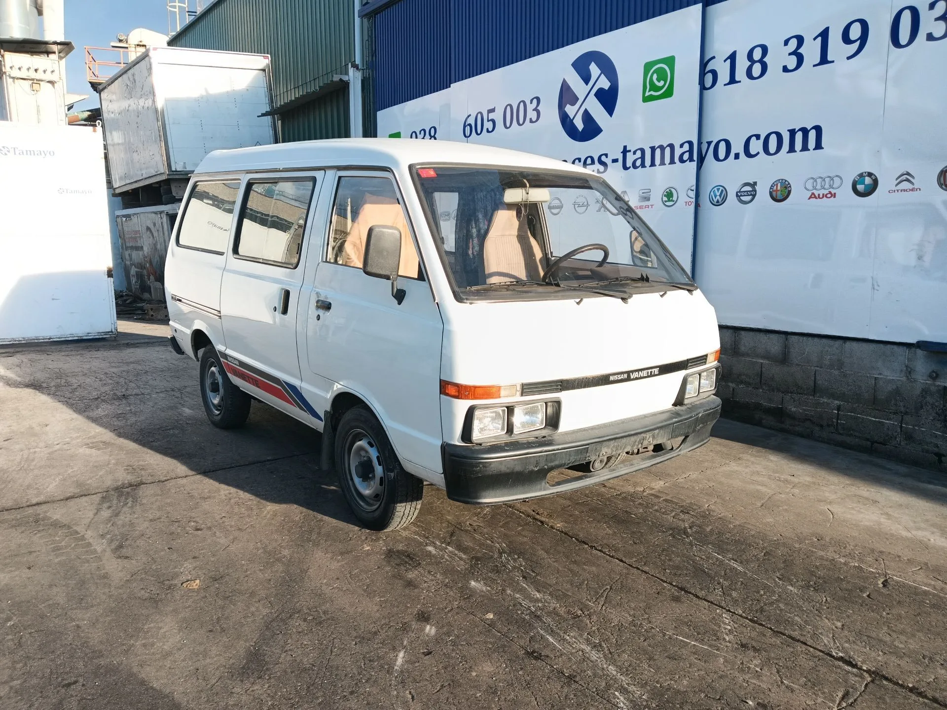 Nissan VANETTE FURGONETA (_C22) 1986