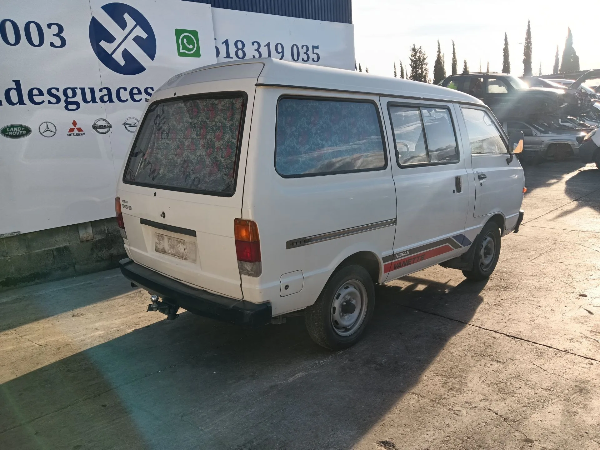 Nissan VANETTE FURGONETA (_C22) 1986