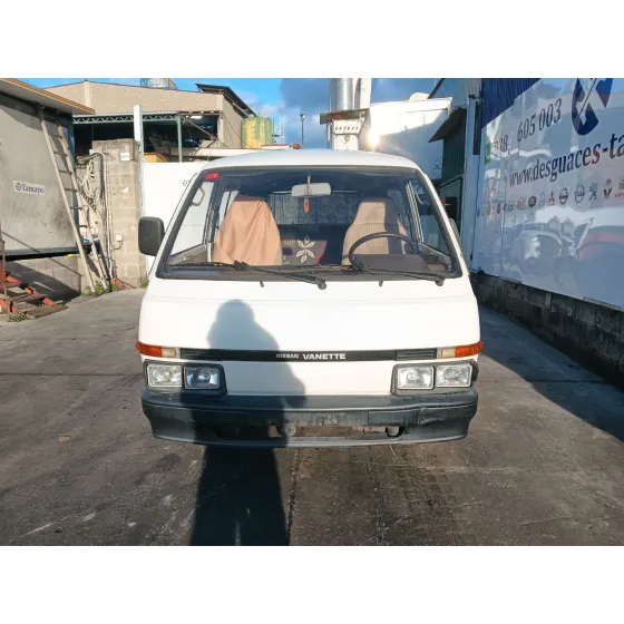 Nissan VANETTE FURGONETA (_C22) 1986