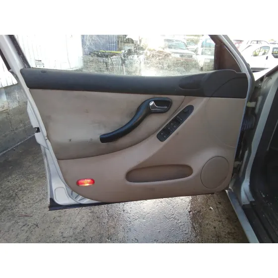 SEAT TOLEDO (1M2) '1999 1.9 TDI PLATA