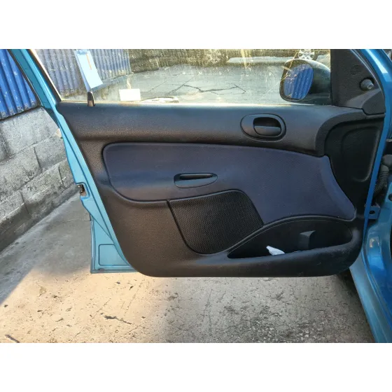 Peugeot 206 HATCHBACK (2A/C) 1998