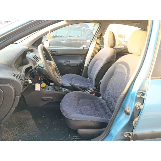 Peugeot 206 HATCHBACK (2A/C) 1998