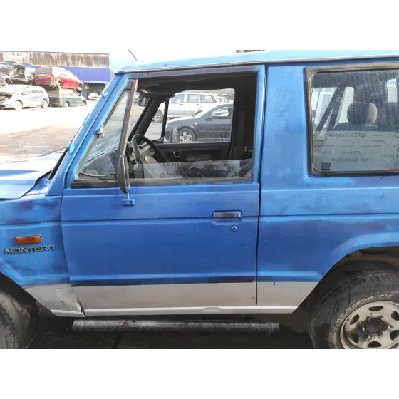 MITSUBISHI MONTERO (L040) '1989 2.5 TURBODIESEL AZUL ELECTRICO