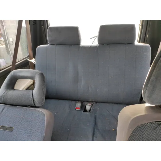 MITSUBISHI MONTERO (L040) '1989 2.5 TURBODIESEL AZUL ELECTRICO
