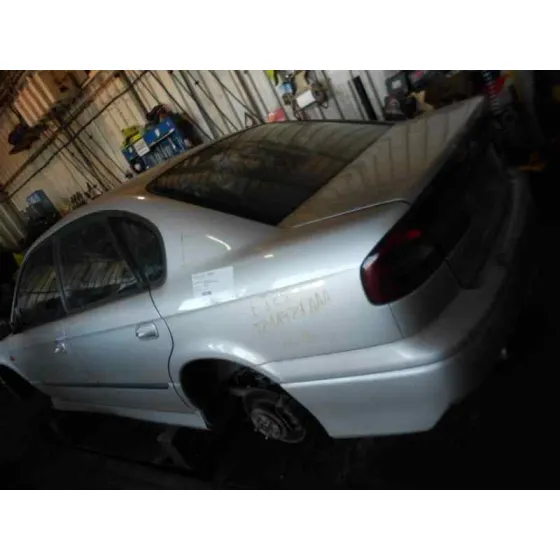 SUBARU LEGACY BERL./FAMILIAR B12 (BE/BH) '2000 2.5 16V CAT GRIS
