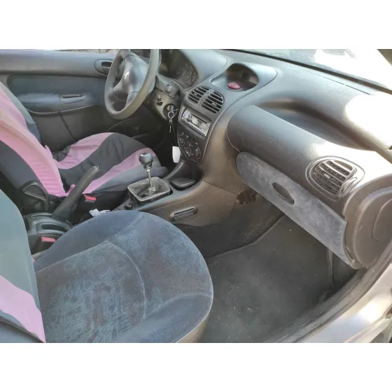 PEUGEOT 206 BERLINA '1999 1.9 DIESEL PLATA