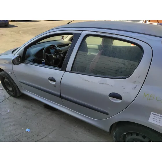 PEUGEOT 206 BERLINA '1999 1.9 DIESEL PLATA