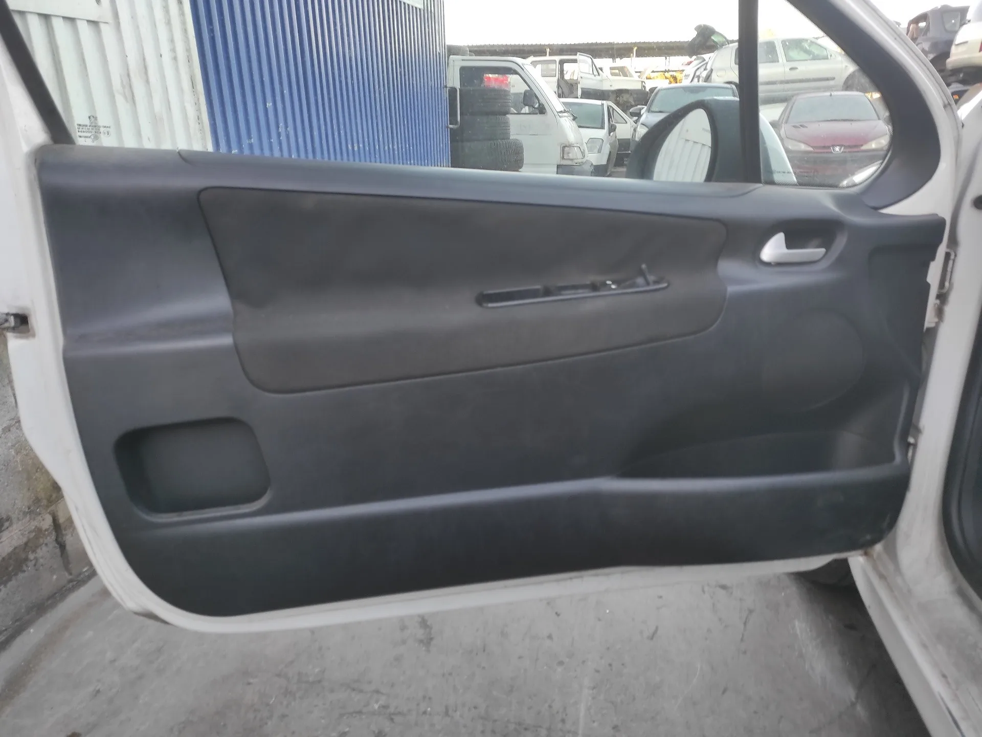 PEUGEOT 207 PEUGEOT 207 '2010 * BLANCO 2006