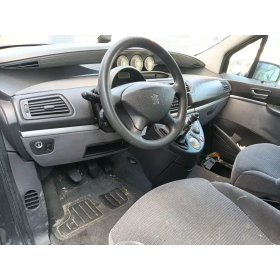 PEUGEOT 807 '2006 *