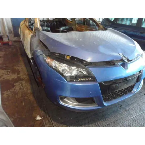 RENAULT MEGANE III BERLINA 5 P '2011 1.5 DCI DIESEL FAP AZUL