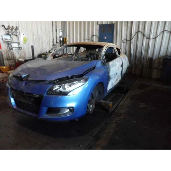 RENAULT MEGANE III BERLINA 5 P '2011 1.5 DCI DIESEL FAP AZUL