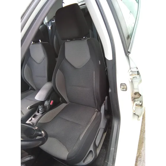 PEUGEOT 308 '2011 1.6 HDI FAP BLANCO