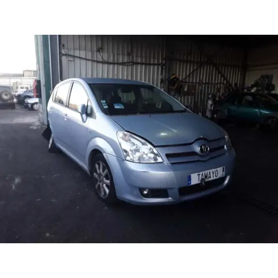 TOYOTA COROLLA VERSO (R1) '2006 2.2 D-4D LUNA PLATA