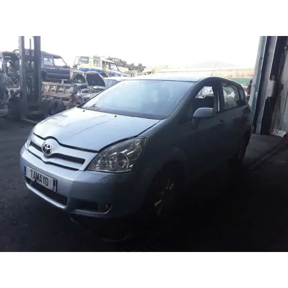 TOYOTA COROLLA VERSO (R1) '2006 2.2 D-4D LUNA PLATA